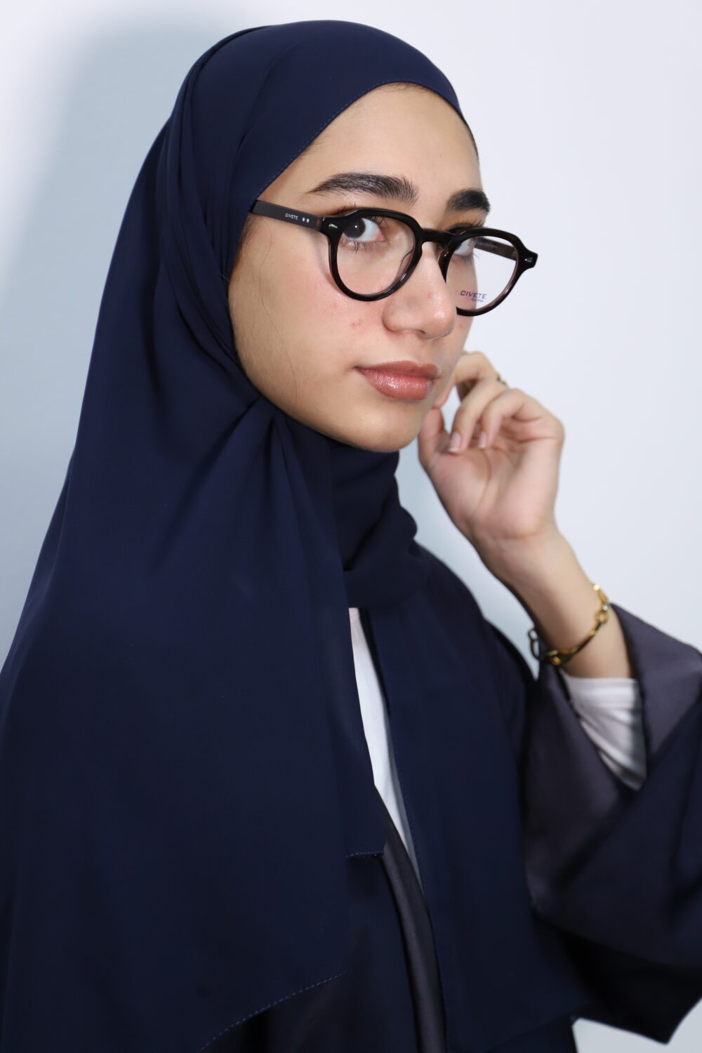 Retro-Style Clear Vision Eyeglasses - Image 4